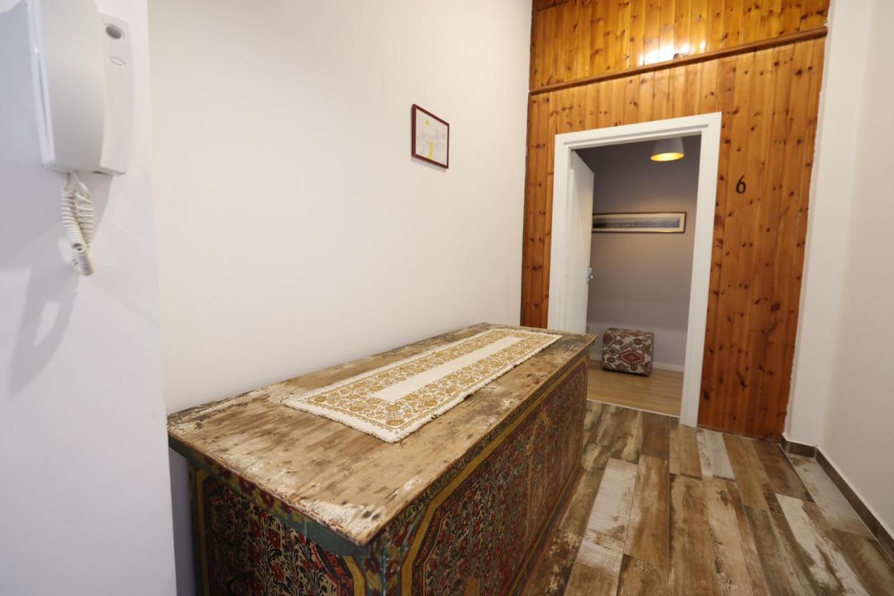 Tirana Experience, Authentic Stays In The Heart Of Old Тирана Экстерьер фото